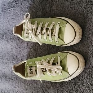 GUC Green Converse All Star sneakers. Size 7 women